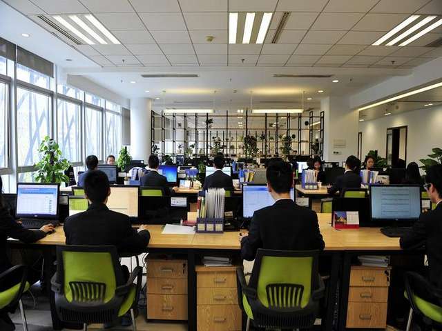 釉木纹现代轻奢瓷砖优点